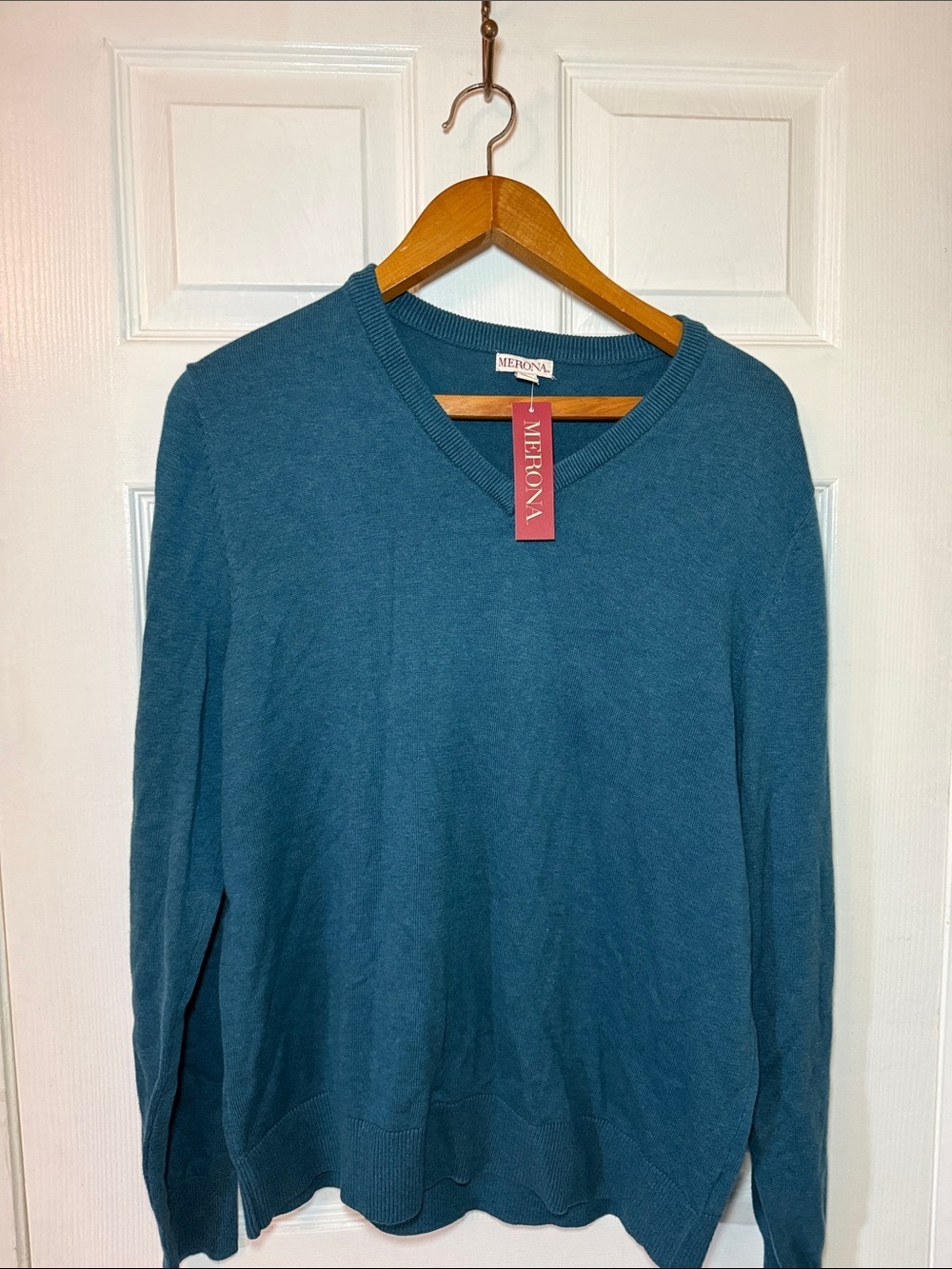 NEW! Merona V-Neck Pullover Sweater Men's Large Blue Lightweight Knit